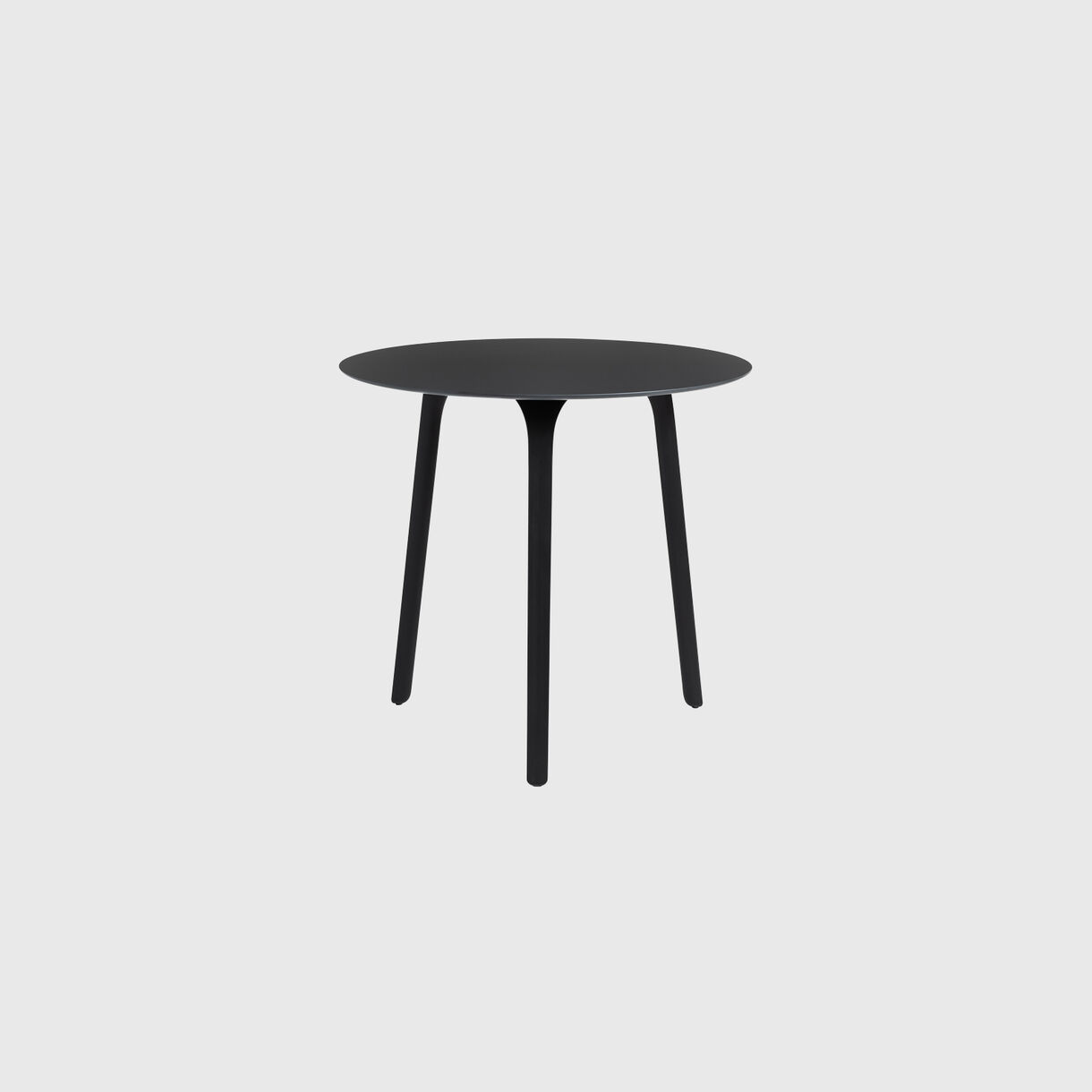 First Round Table, Black