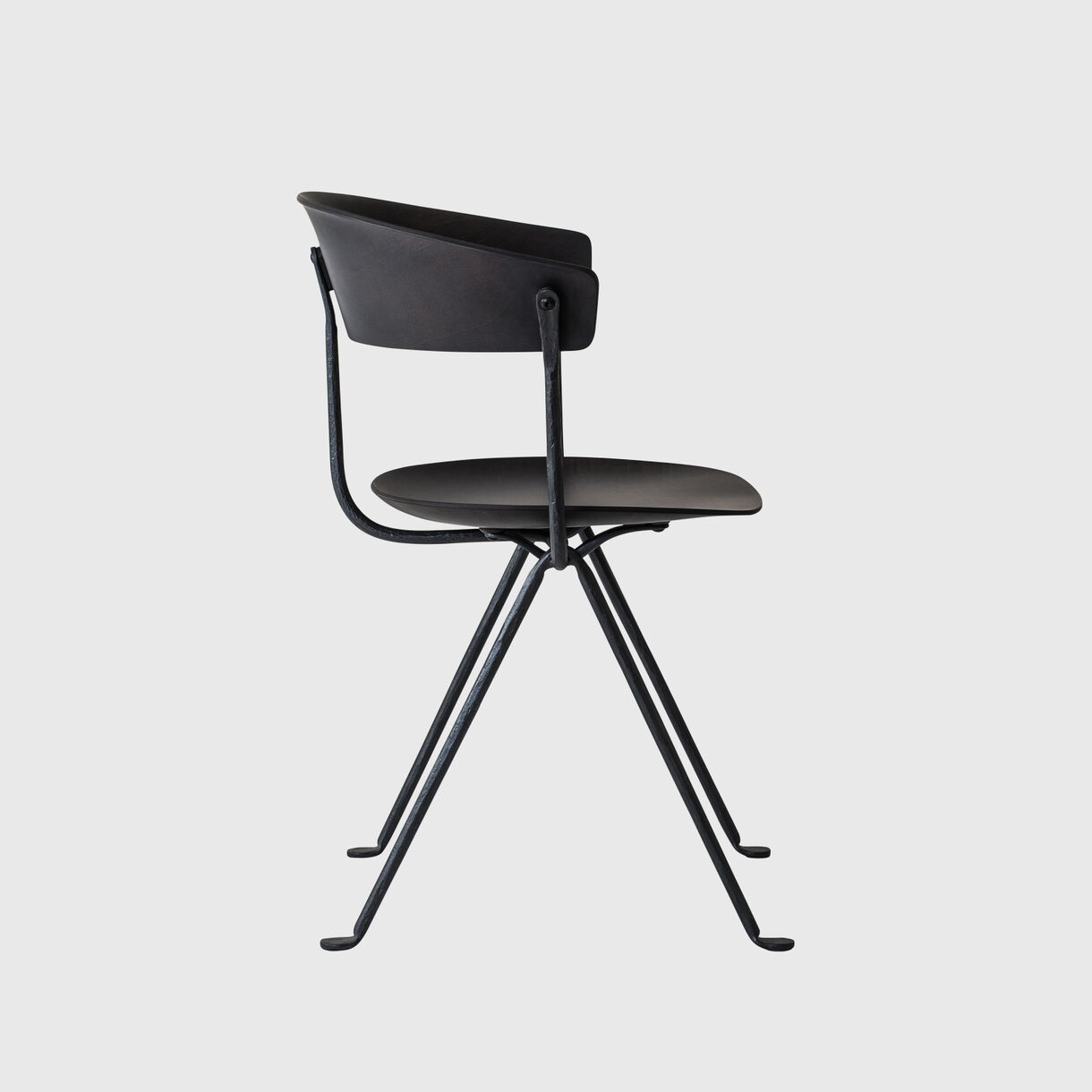Officina Chair, Plywood, Beech Black