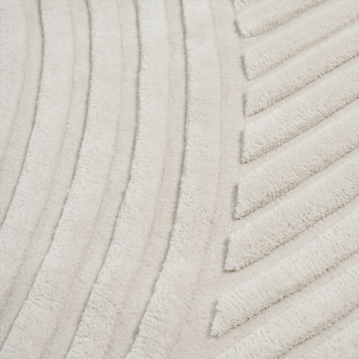 Relevo Rug, Off-White