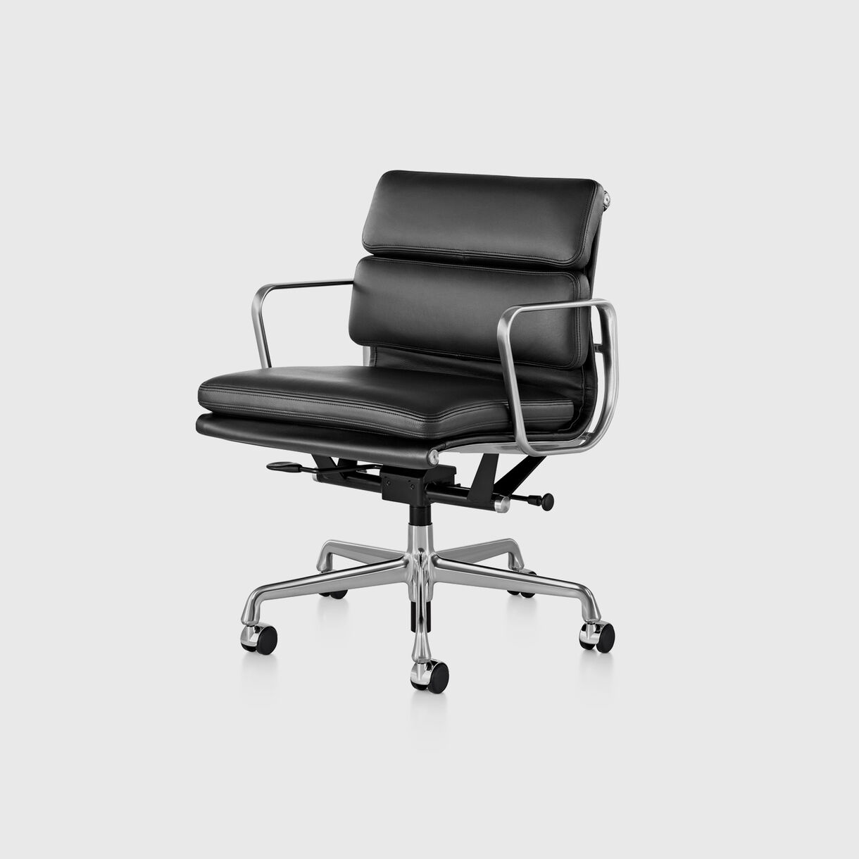 Eames Soft Pad Management Chair, Pneumatic, Polished Aluminium Frame & Black Leather