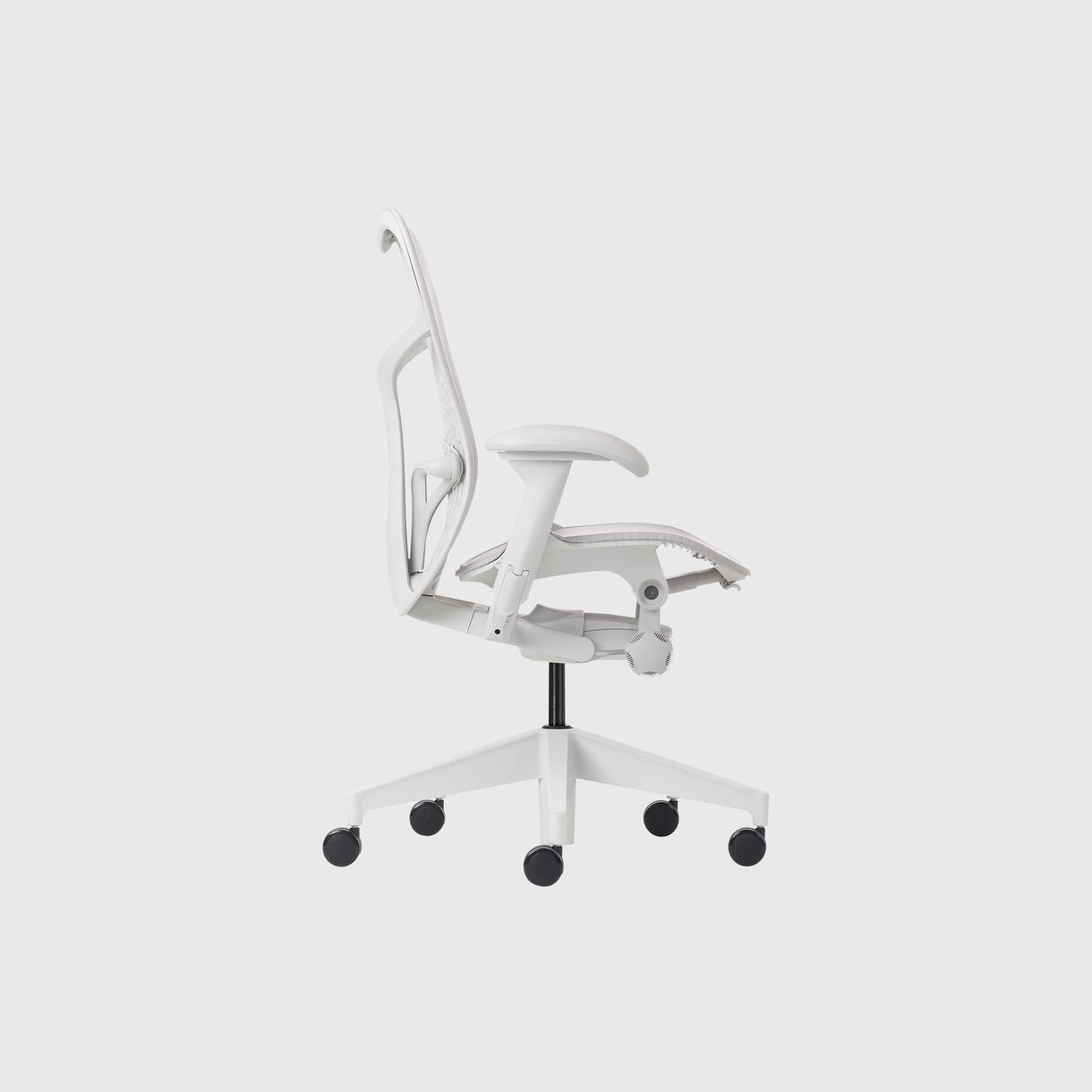Mirra 2 Chair, Butterfly, Alpine