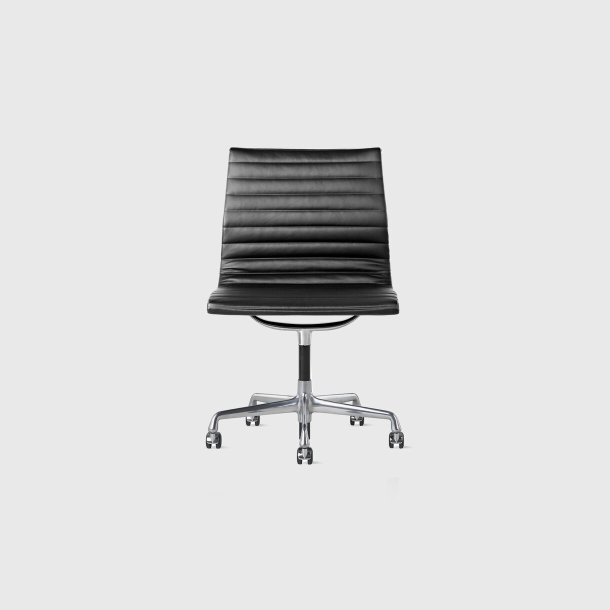 Eames Aluminium Group Management Chair