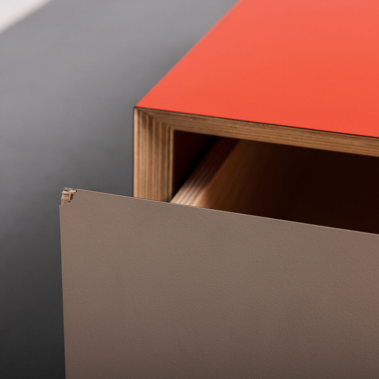 Bloc Side Table, Bright Red