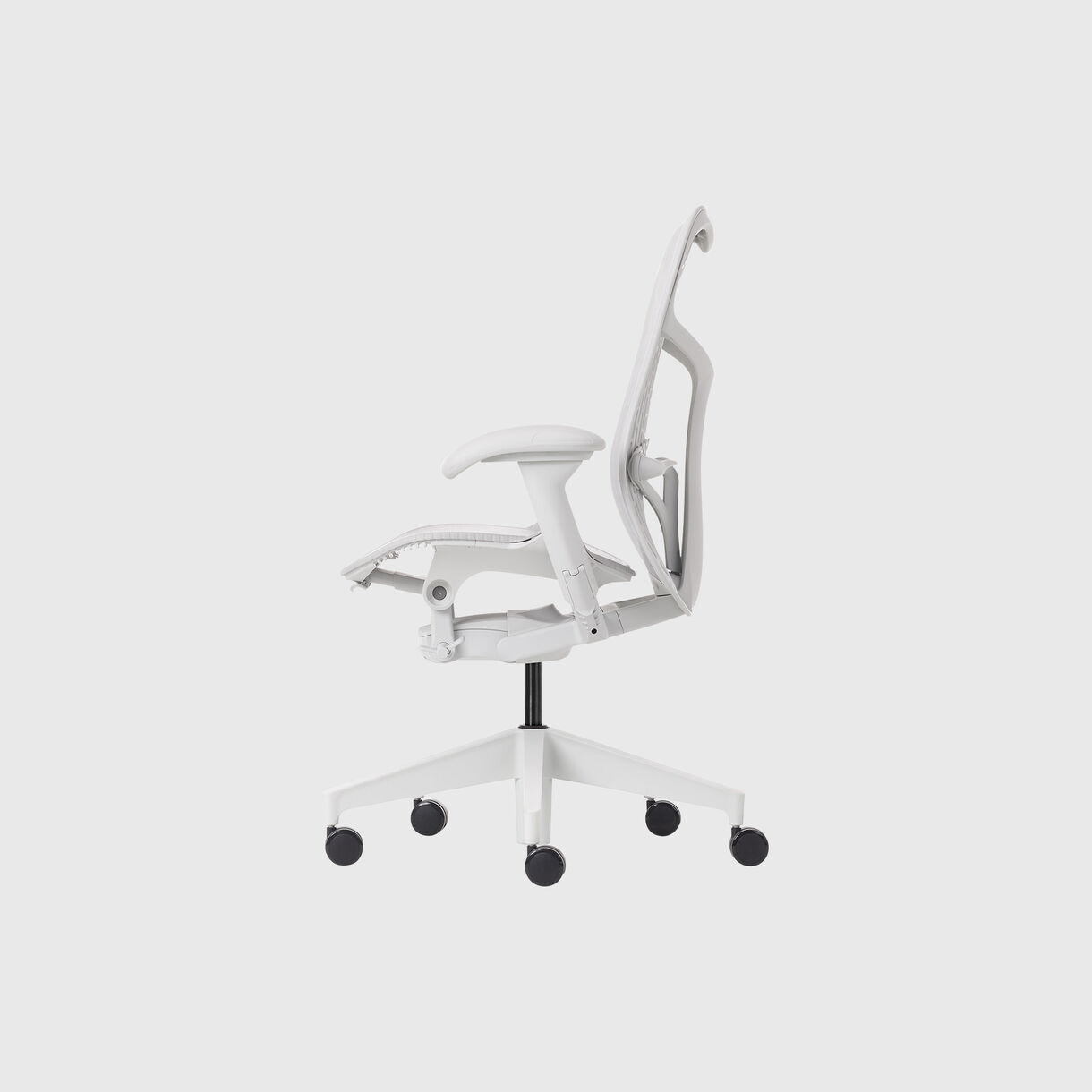 Mirra 2 Chair, Butterfly, Alpine