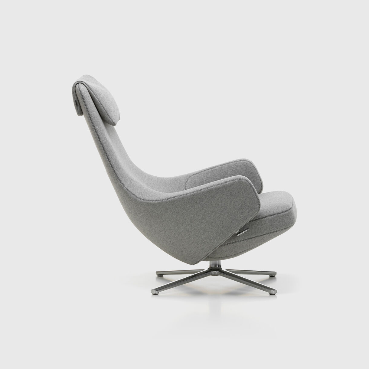 Vitra - Repos Armchair and ottoman