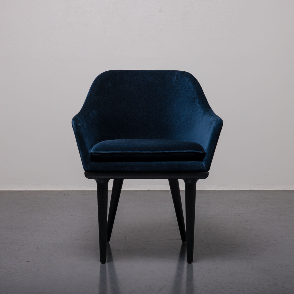 Lunar Dining Chair Small, Black Oak, Imperial Velvet