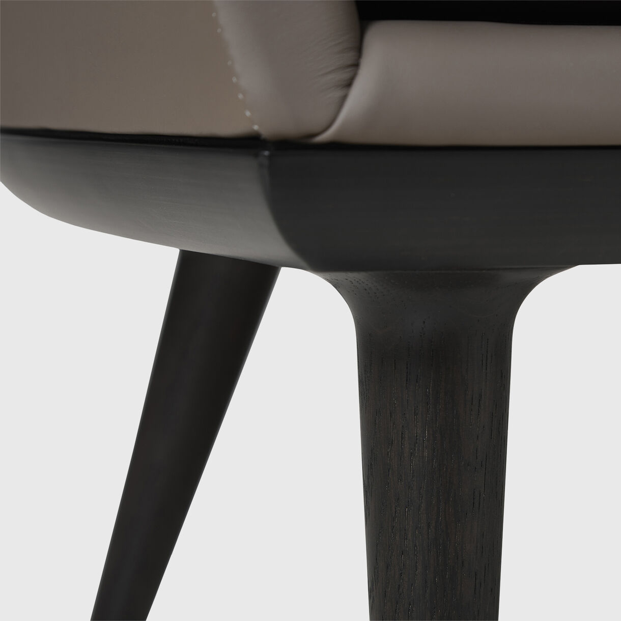 Lunar High Back Chair, Onyx Oak, Bellagio Leather - Quartz 5070