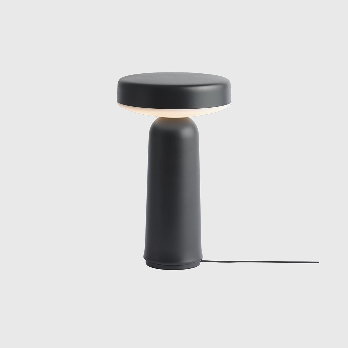 Ease Portable Lamp, Black