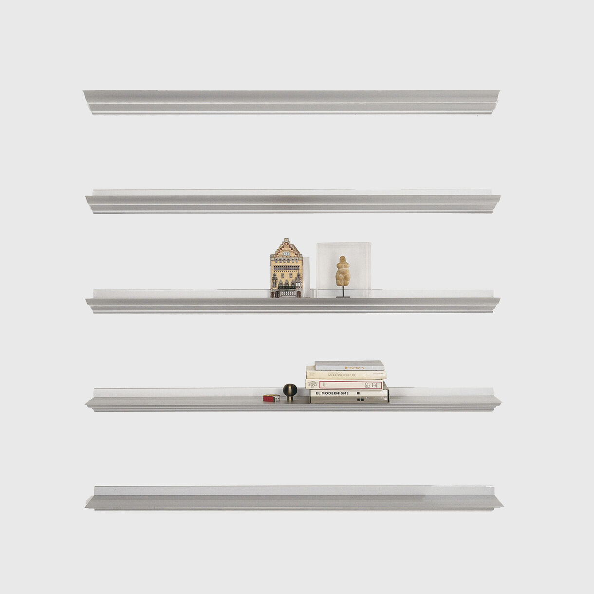 Cornisa Shelving