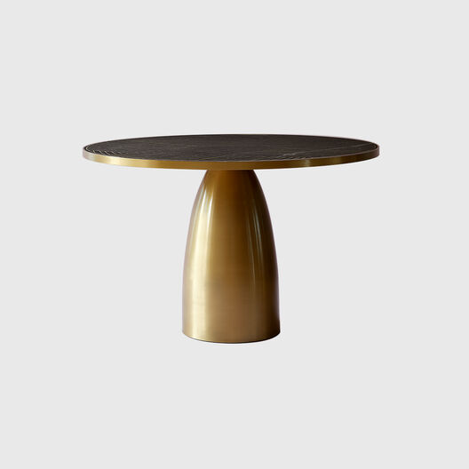 Lustre Dining Table