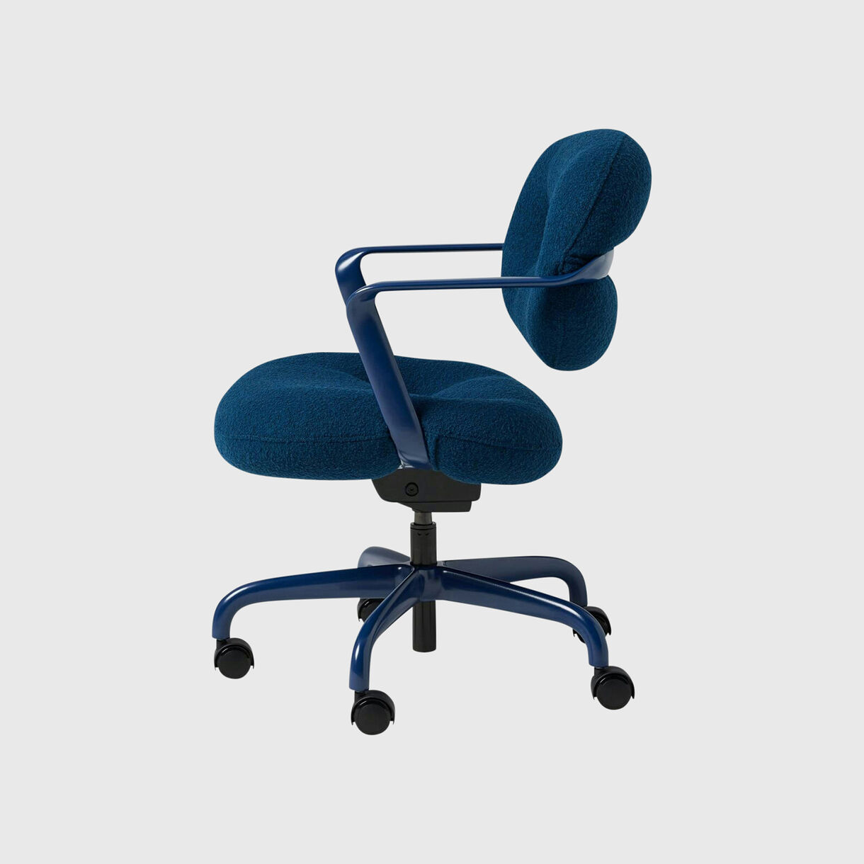 Morrison Hannah Task Chair, Arcane