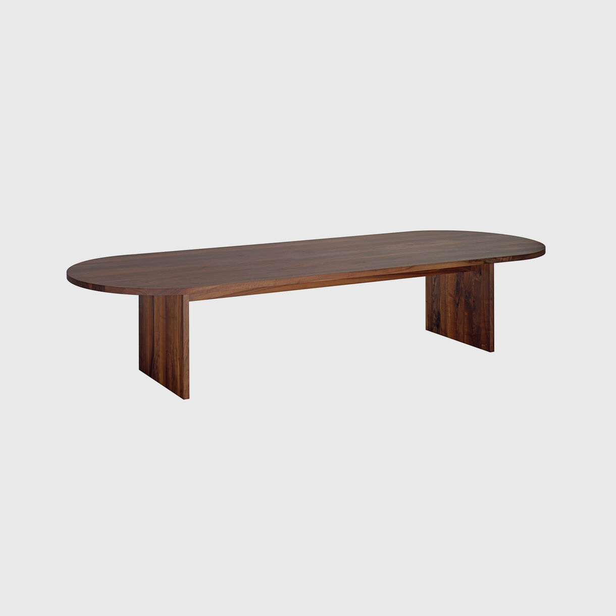 Ashida Table Oval, European Walnut