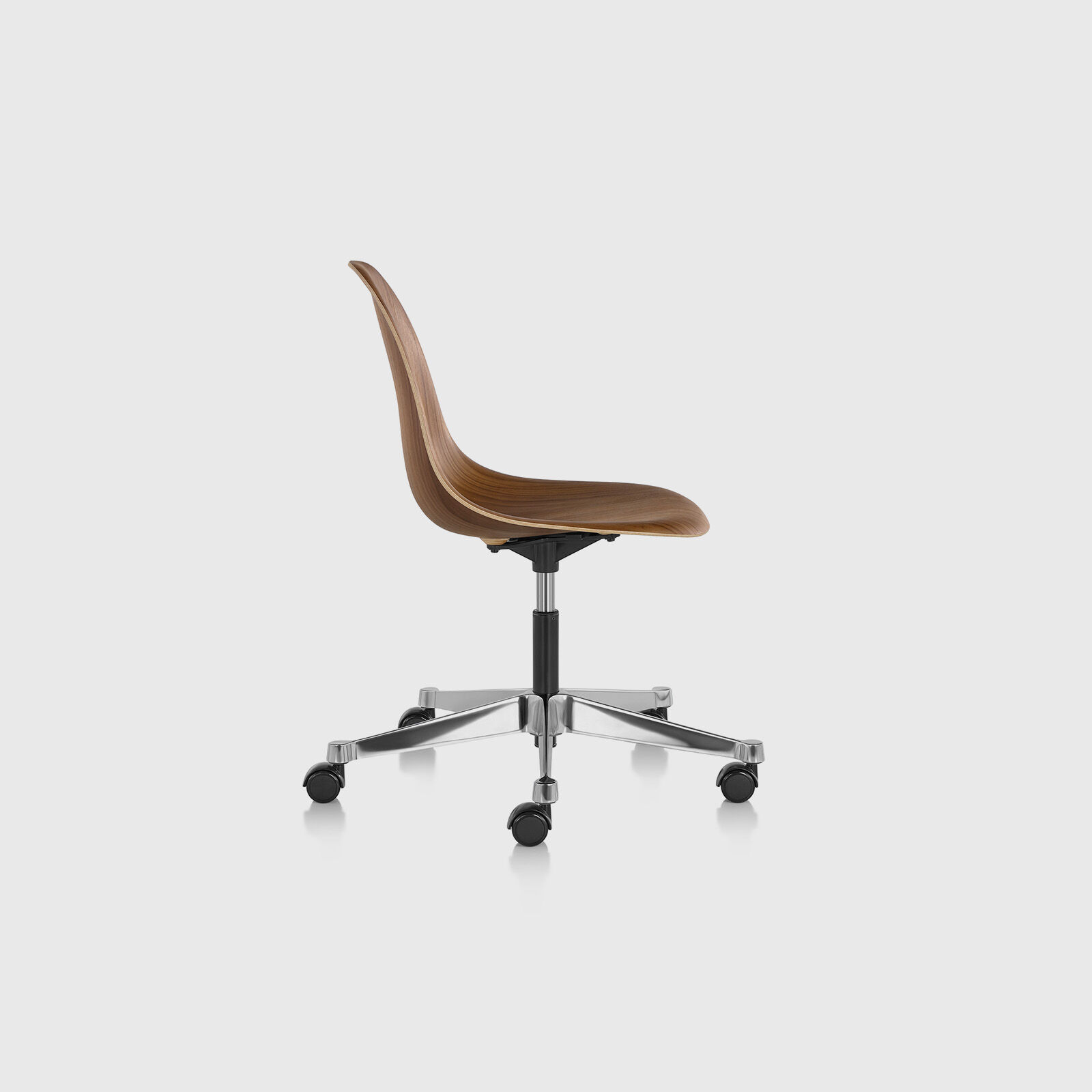 Herman Miller Eames® Task Chair, Wood | Living Edge
