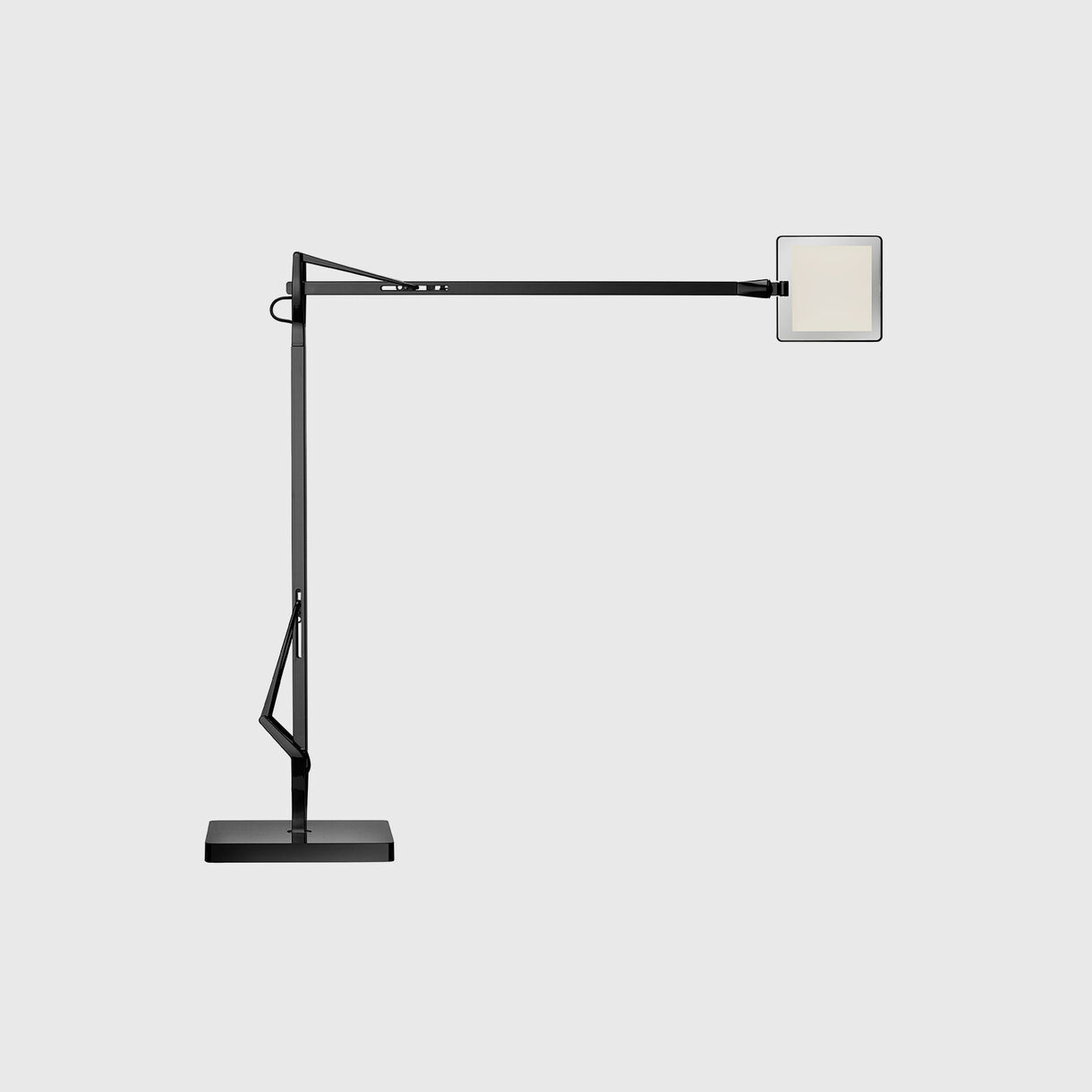 Kelvin Edge Base Lamp, Black