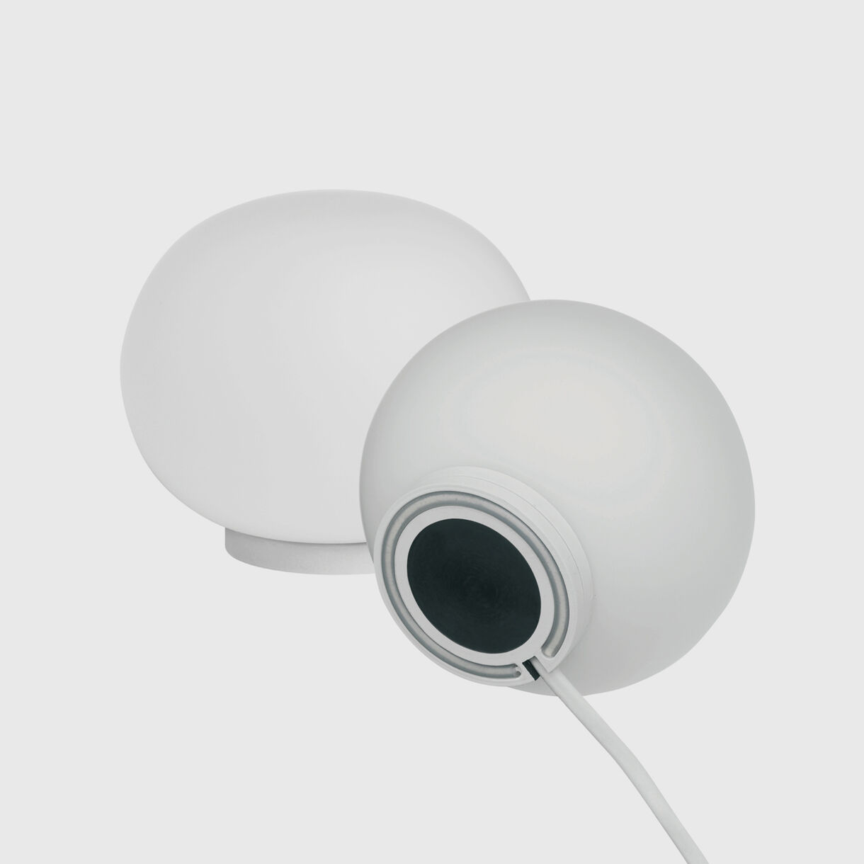 Mini Glo-Ball, Table