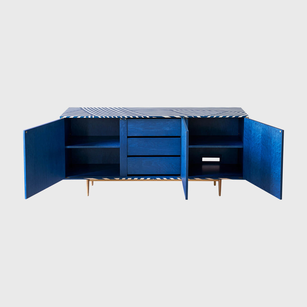 Inky Dhow 3 Door Cabinet