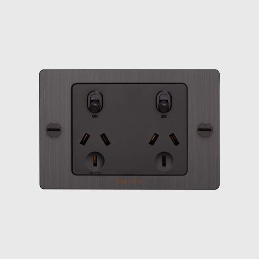 2G GPO Socket with Logo