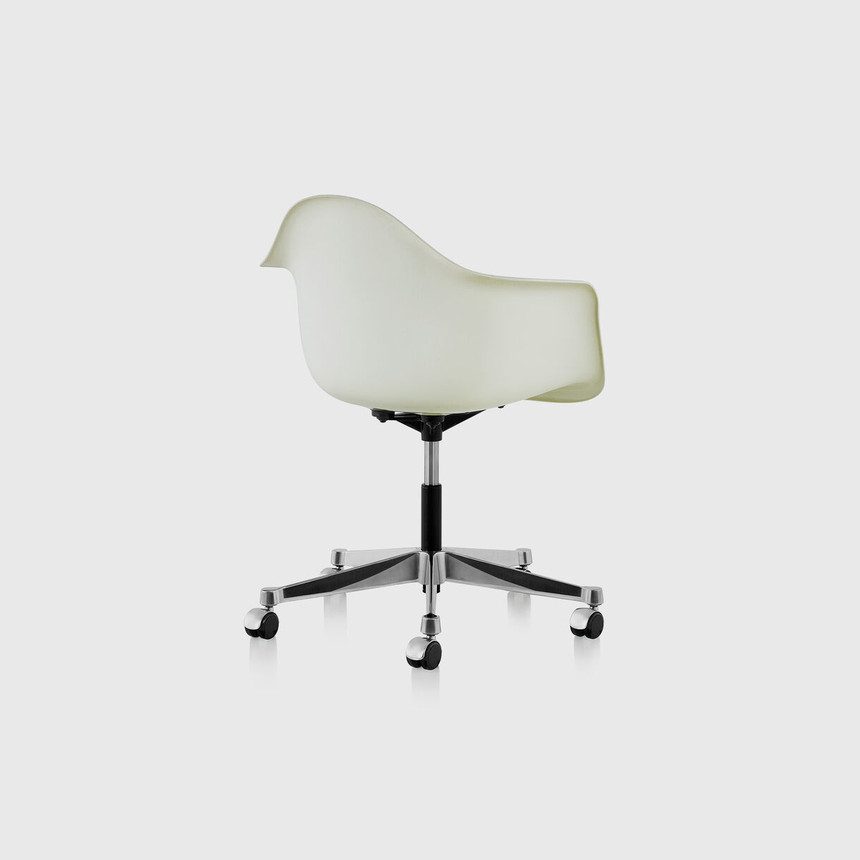 Eames Task Armchair, Plastic