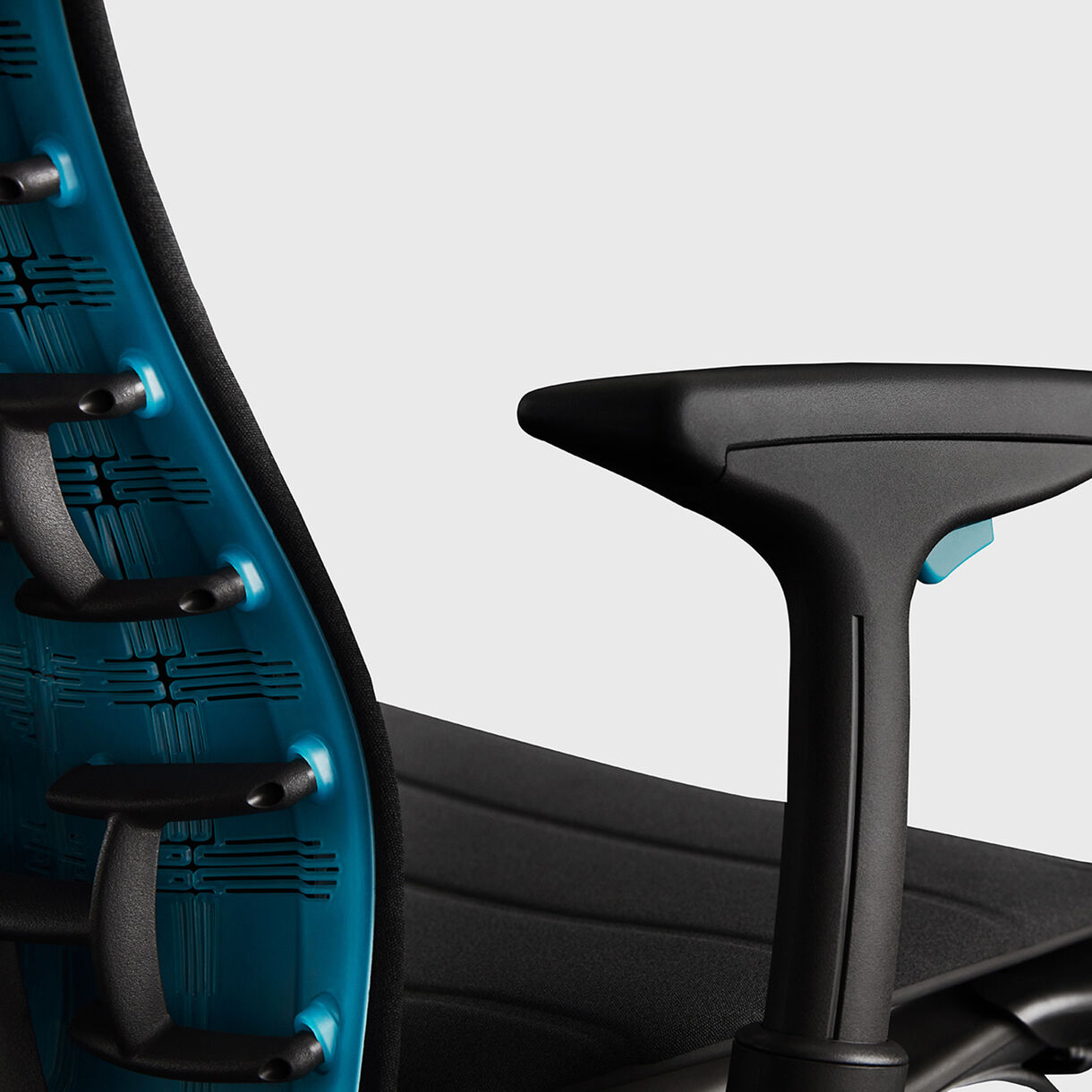 Embody Gaming Chair, Black & Cyan