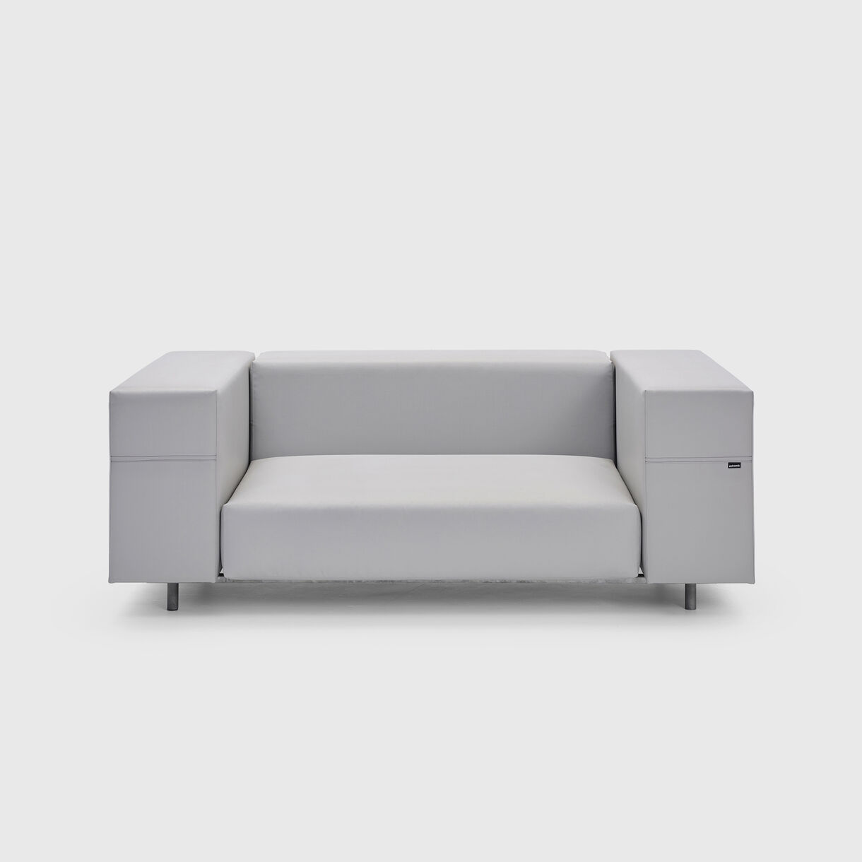 Walrus Club Chair, Light Grey