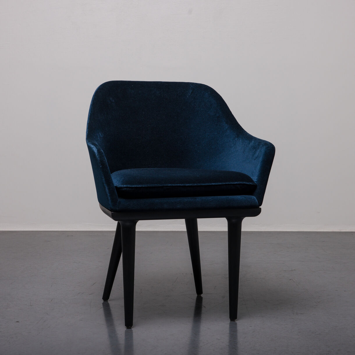 Lunar Dining Chair Small, Black Oak, Imperial Velvet
