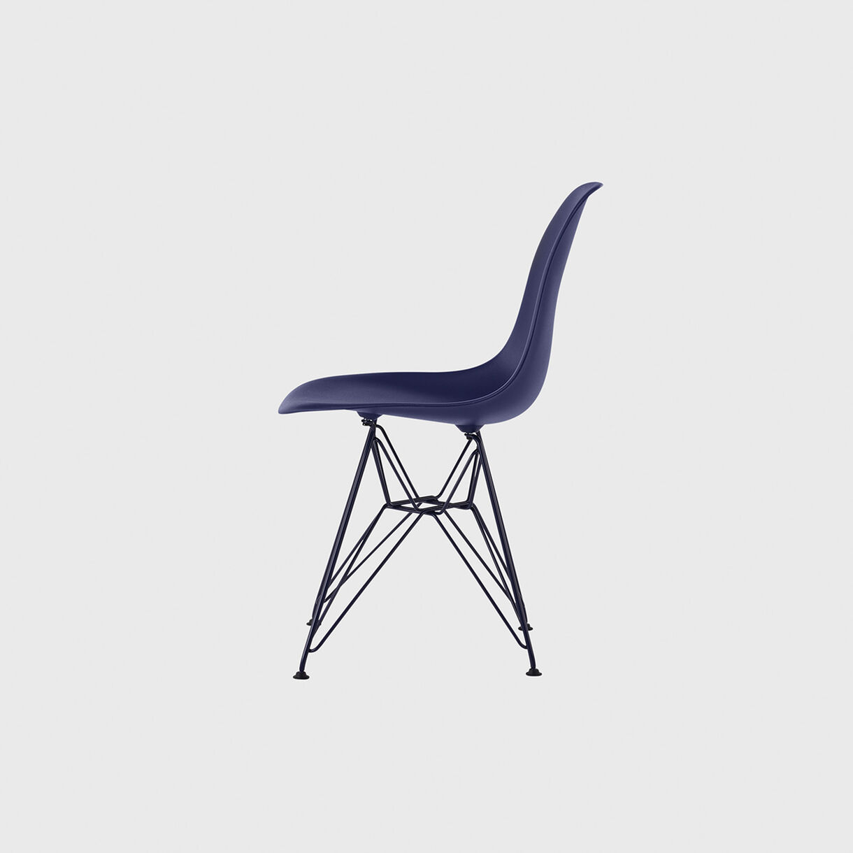 HM x Hay Eames Moulded Plastic Side Chair, Wire Base, Black Blue
