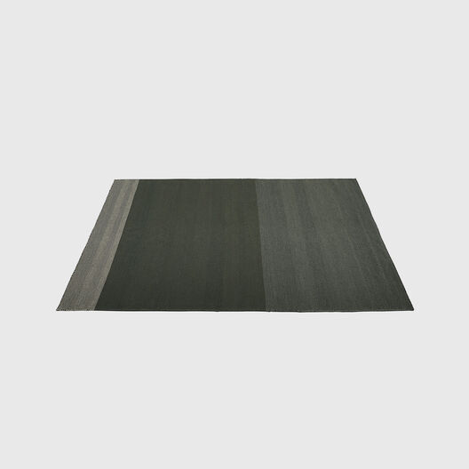 Varjo Rug