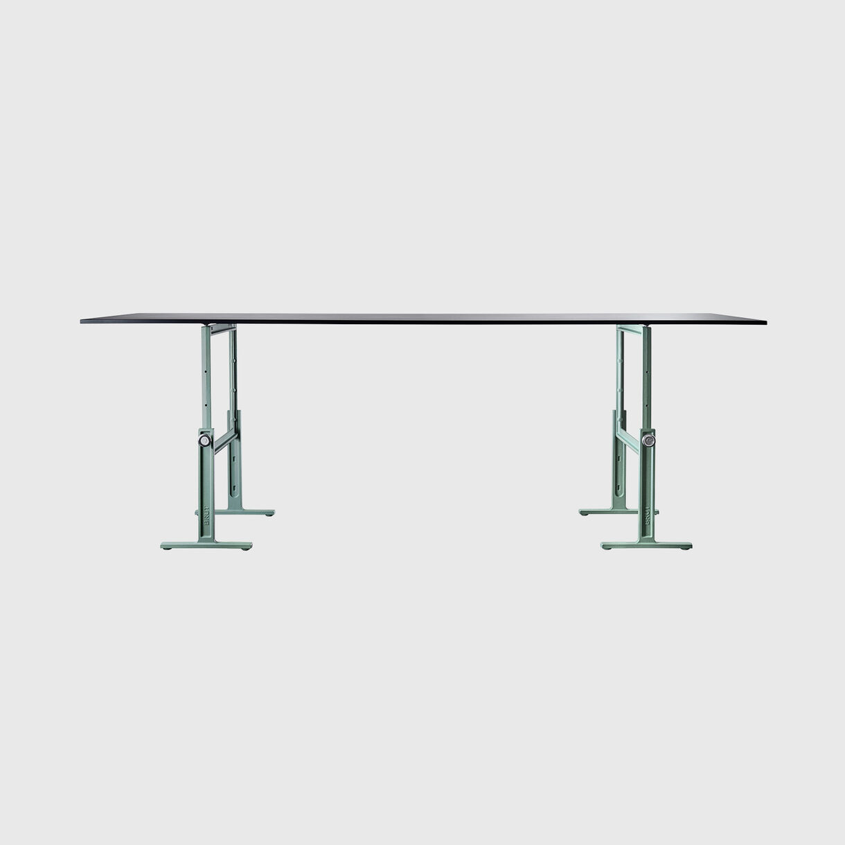 Brut Height Adj Table
