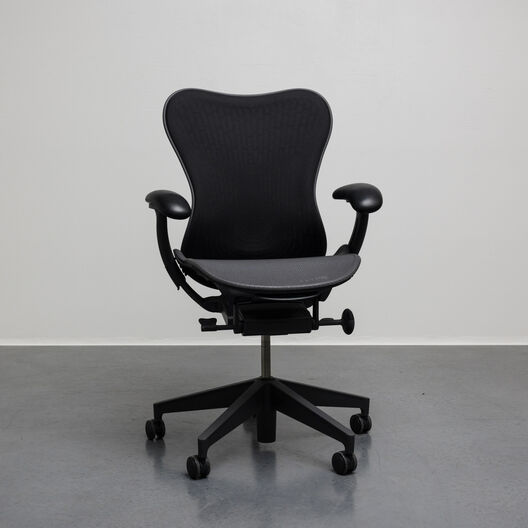 Mirra Chair, Butterfly Suspension, Graphite