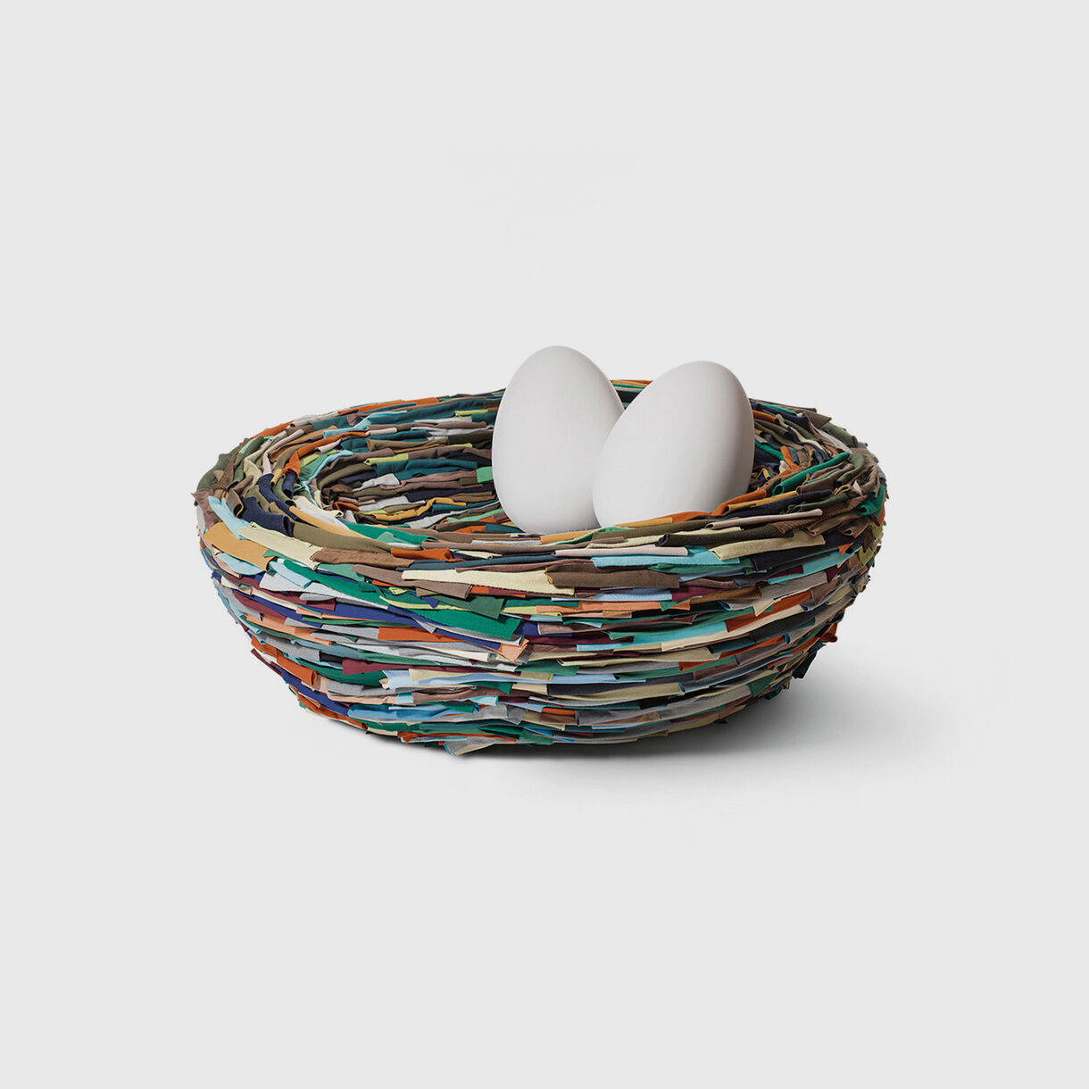 La Cova, Human Sized Nest
