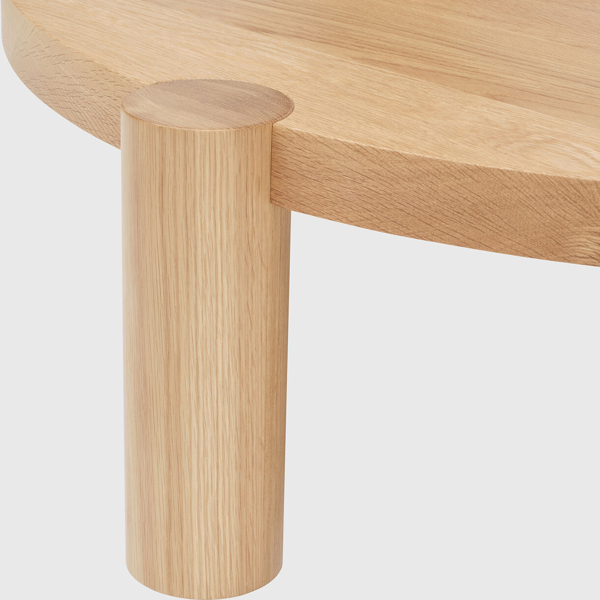 Breadstick Coffee Table, Round, Oak