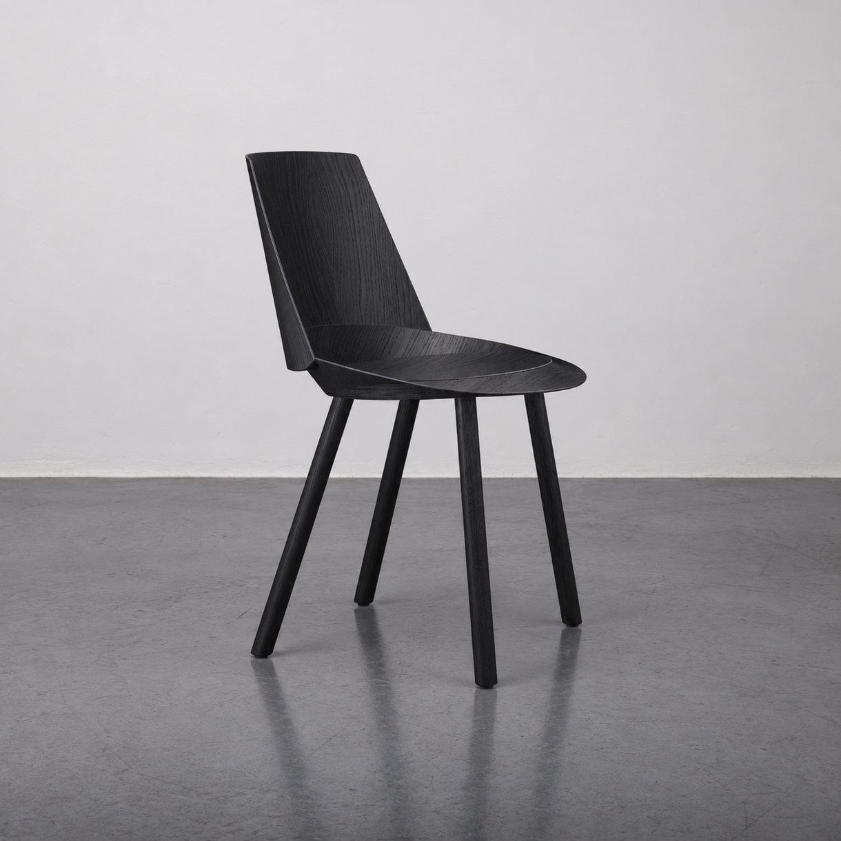 Houdini Side Chair, Black