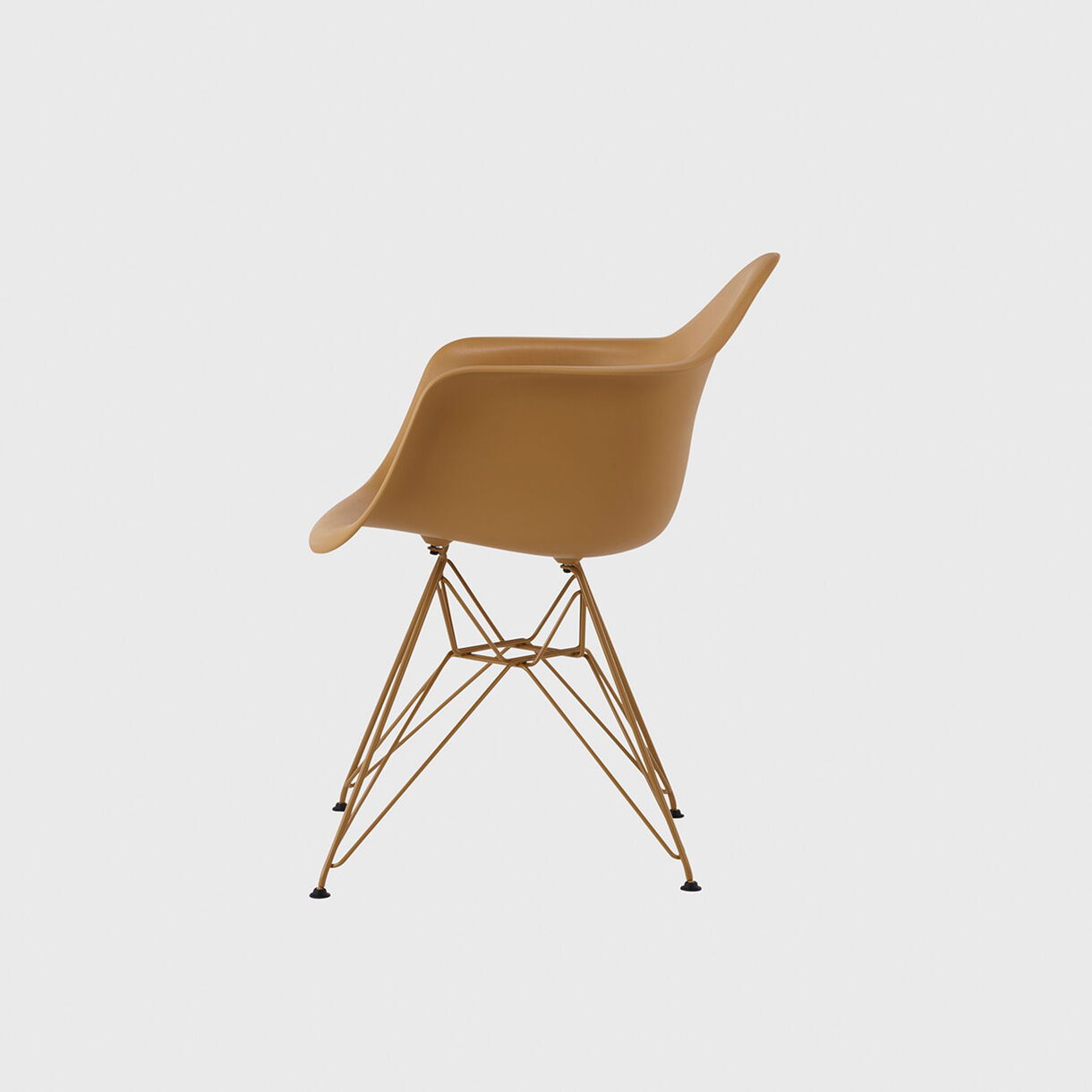 Eames Moulded Plastic Armchair, Wire Base, Toffee