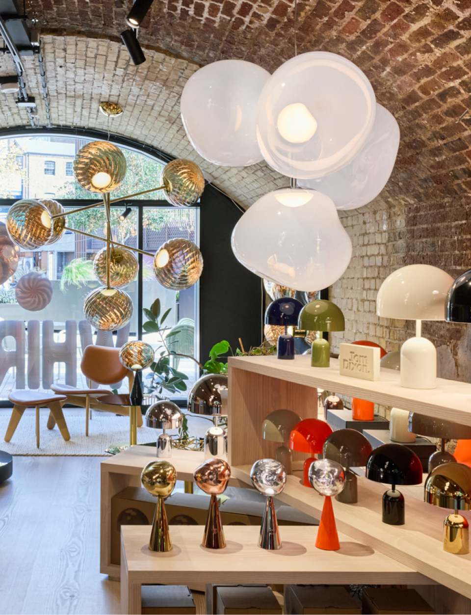 Extraordinary Objects in the Heart of London