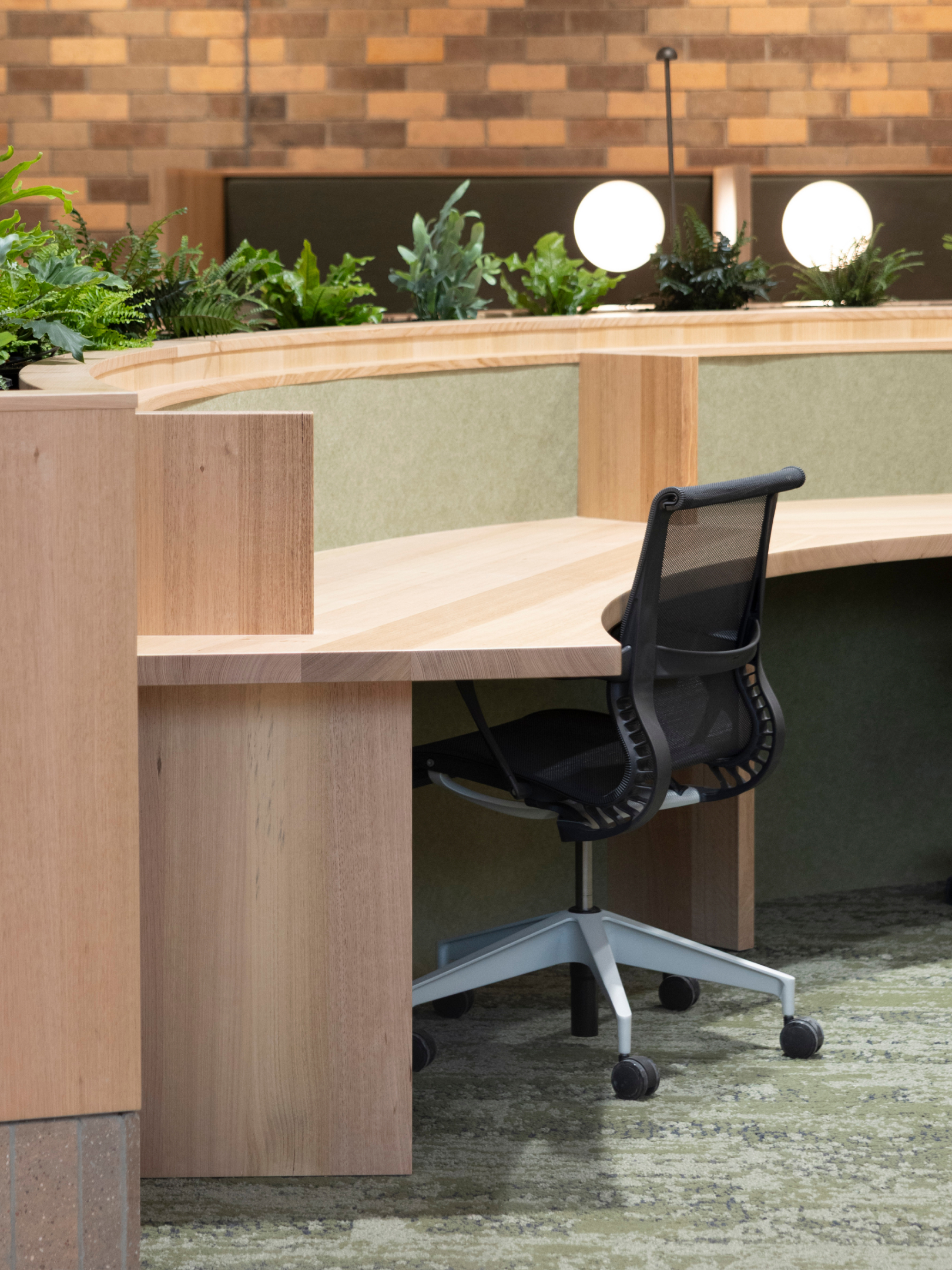 Herman Miller Setu Chair