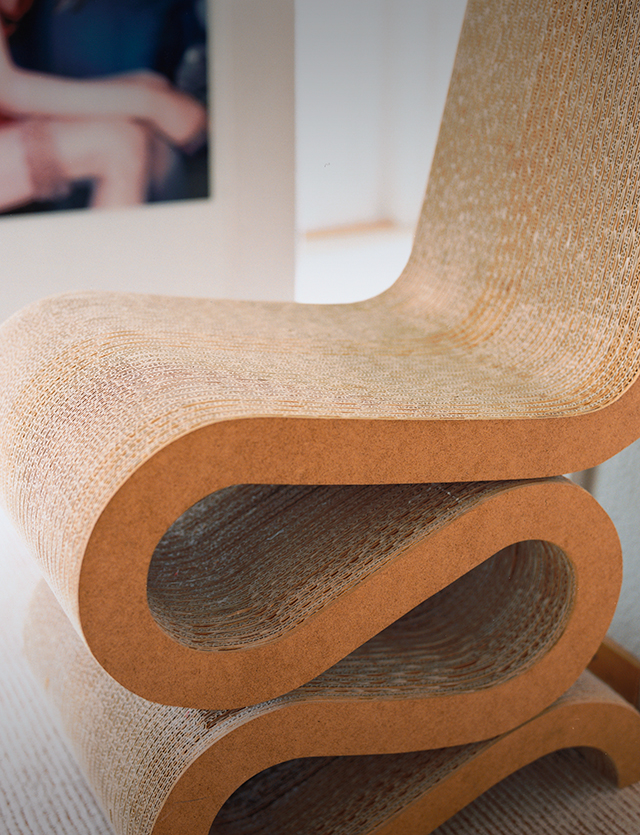 Design Story: Frank Gehry’s Wiggle Chair