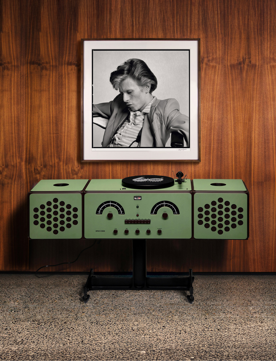 A Chromatic Homage by Elena Salmistraro