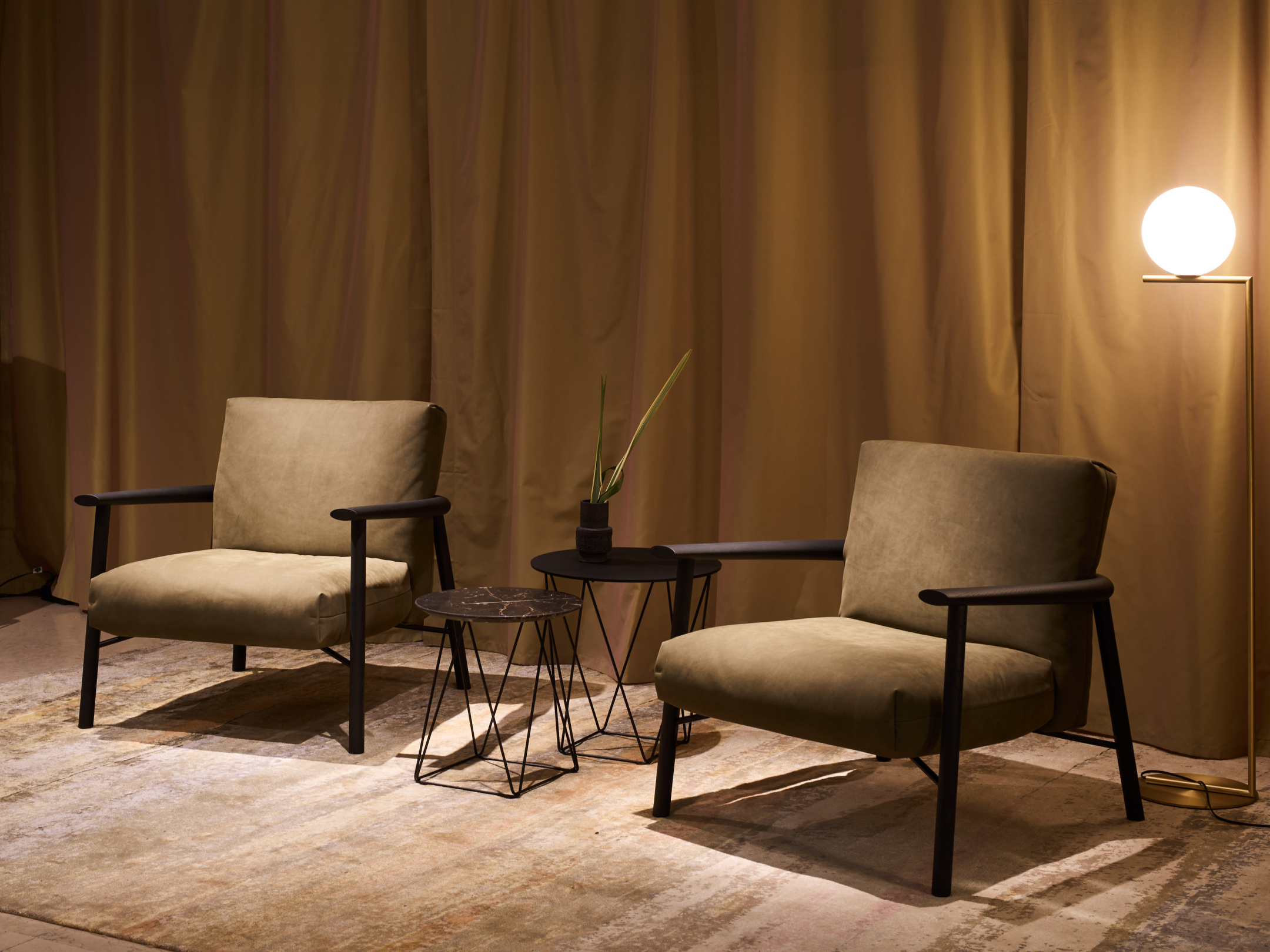 Samay Chair 1