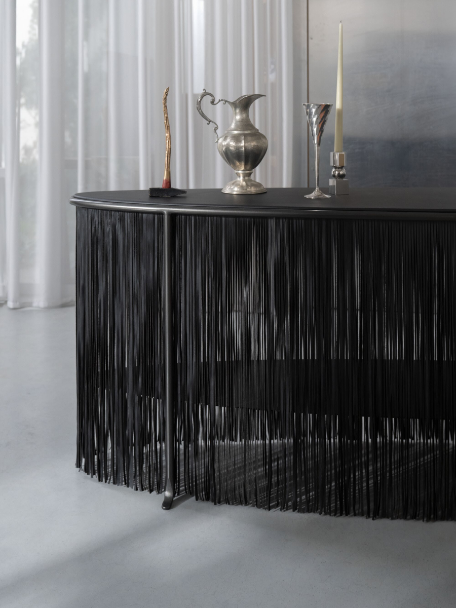 Knoll Dozie Kanu Table 2