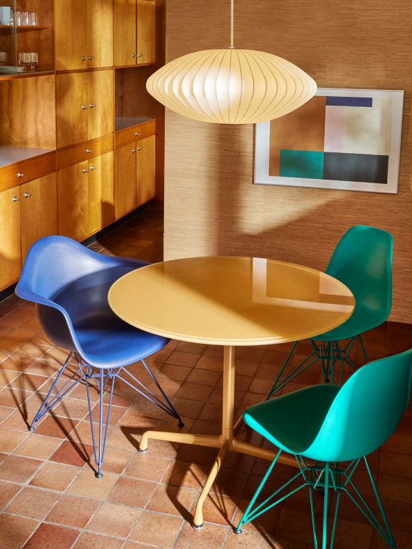 Eames Shell