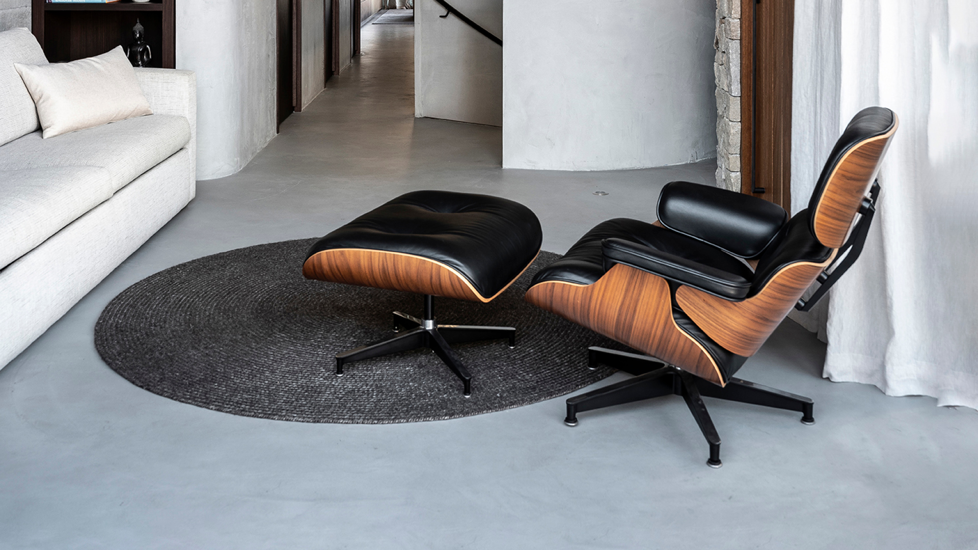 Eames Lounge & Ottoman