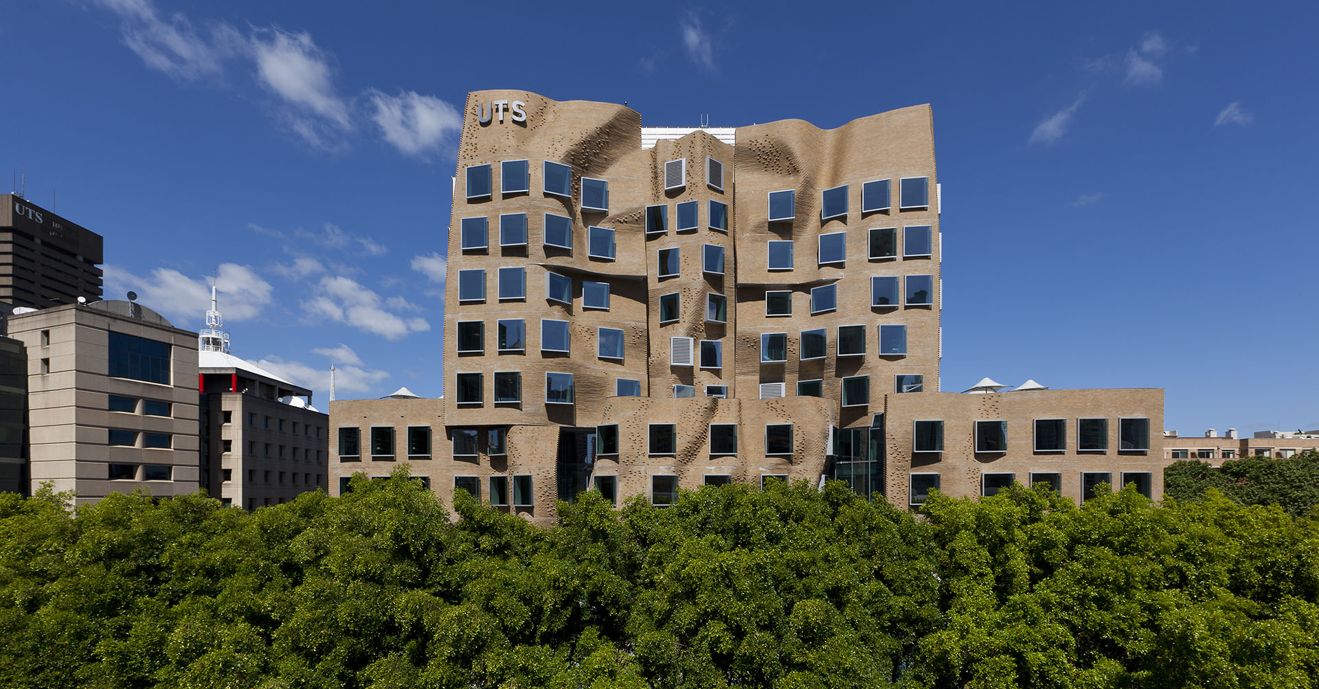 UTS Dr Chau Chak Wing Building