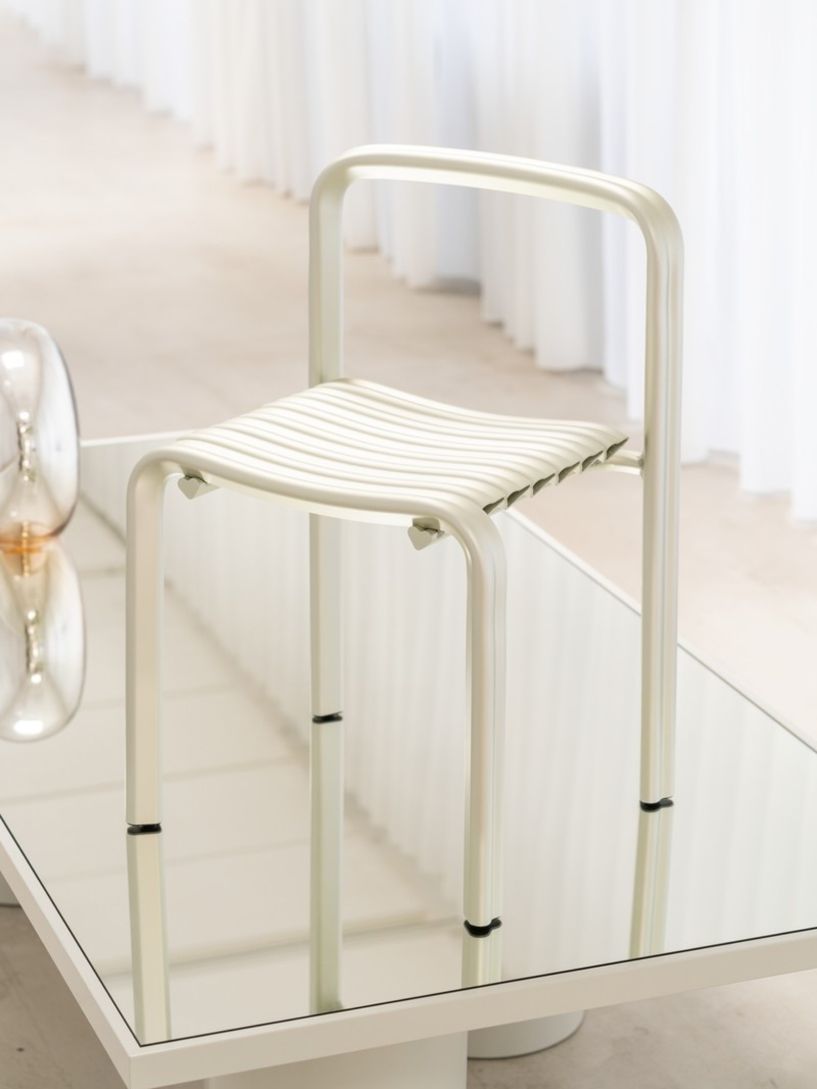 Muuto Close to Heart by Spacon