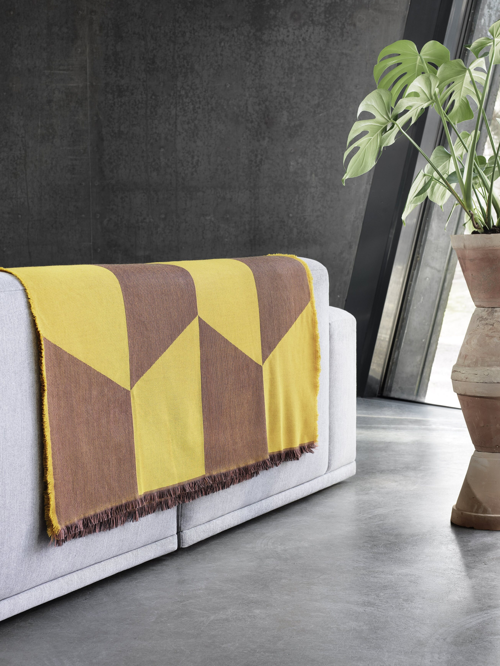 Sway Throw by Muuto