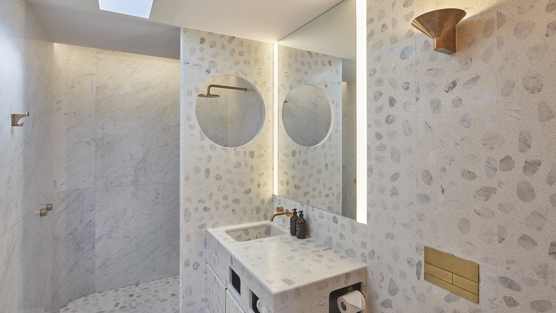 Caon Studio designs Qantas First Lounge