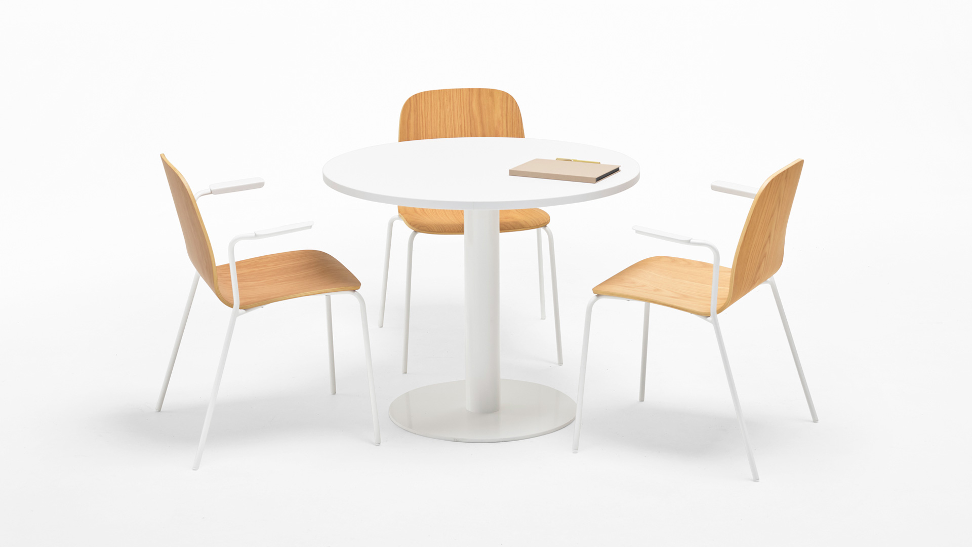 Ivi Chair, Lifestyle