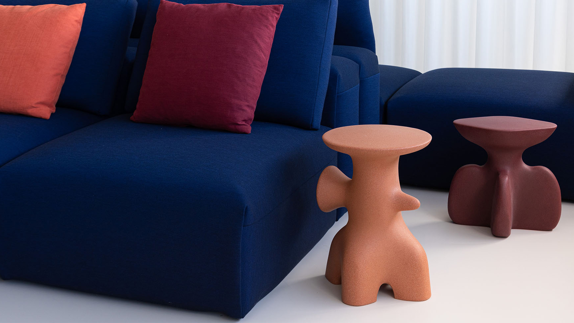 Archeo Stool / Table, Lifestyle