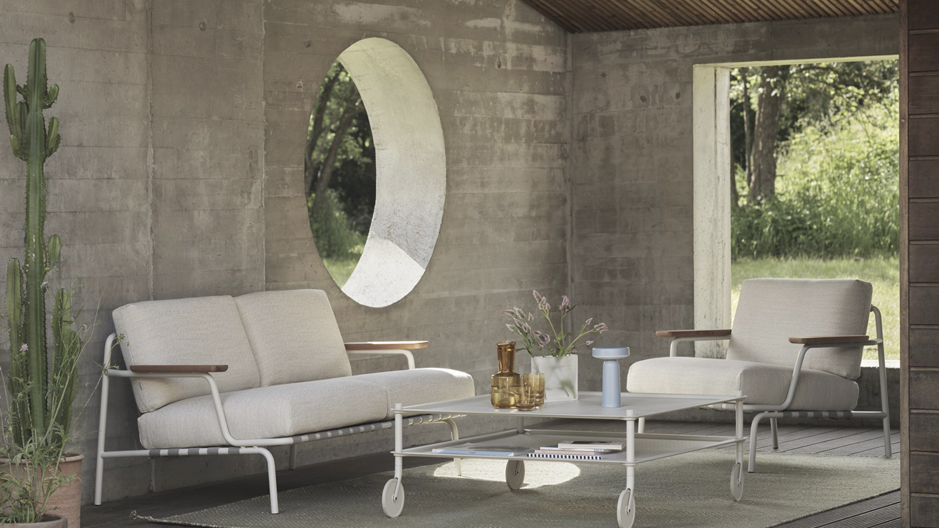 Flow Coffee Table, Lifestyle