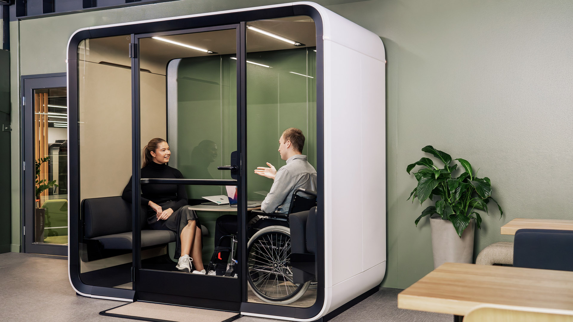 Framery Four Meeting Pod, Lifestyle