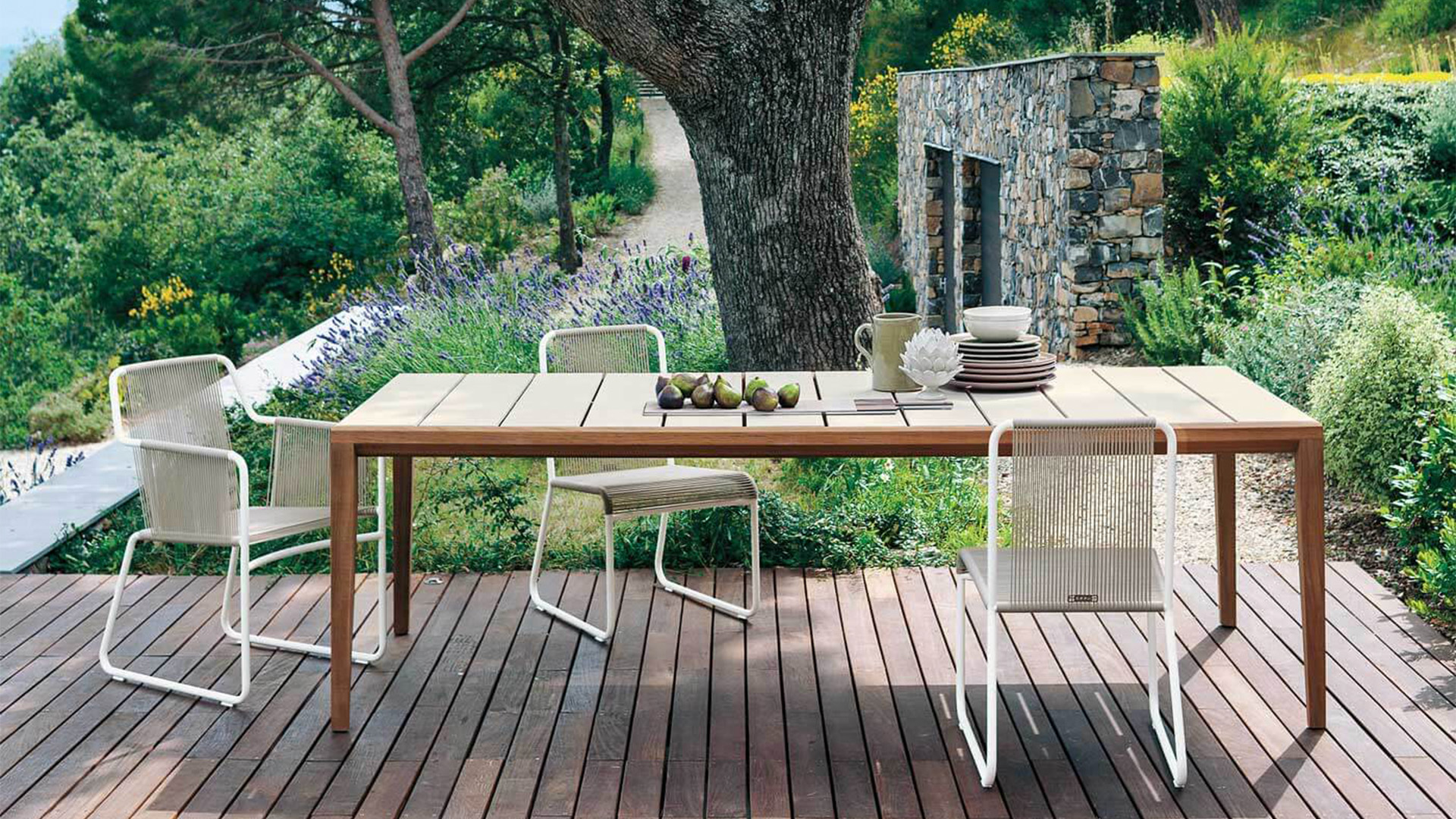 Teka Table, Lifestyle